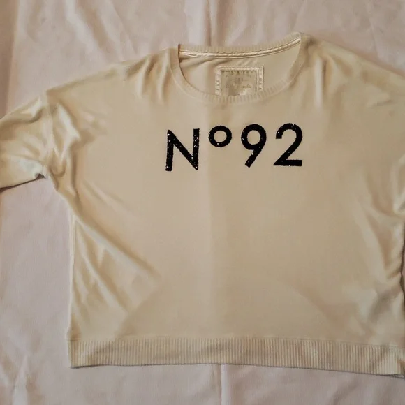 Abercrombie and Fitch Sleep Top - Picture 2 of 2